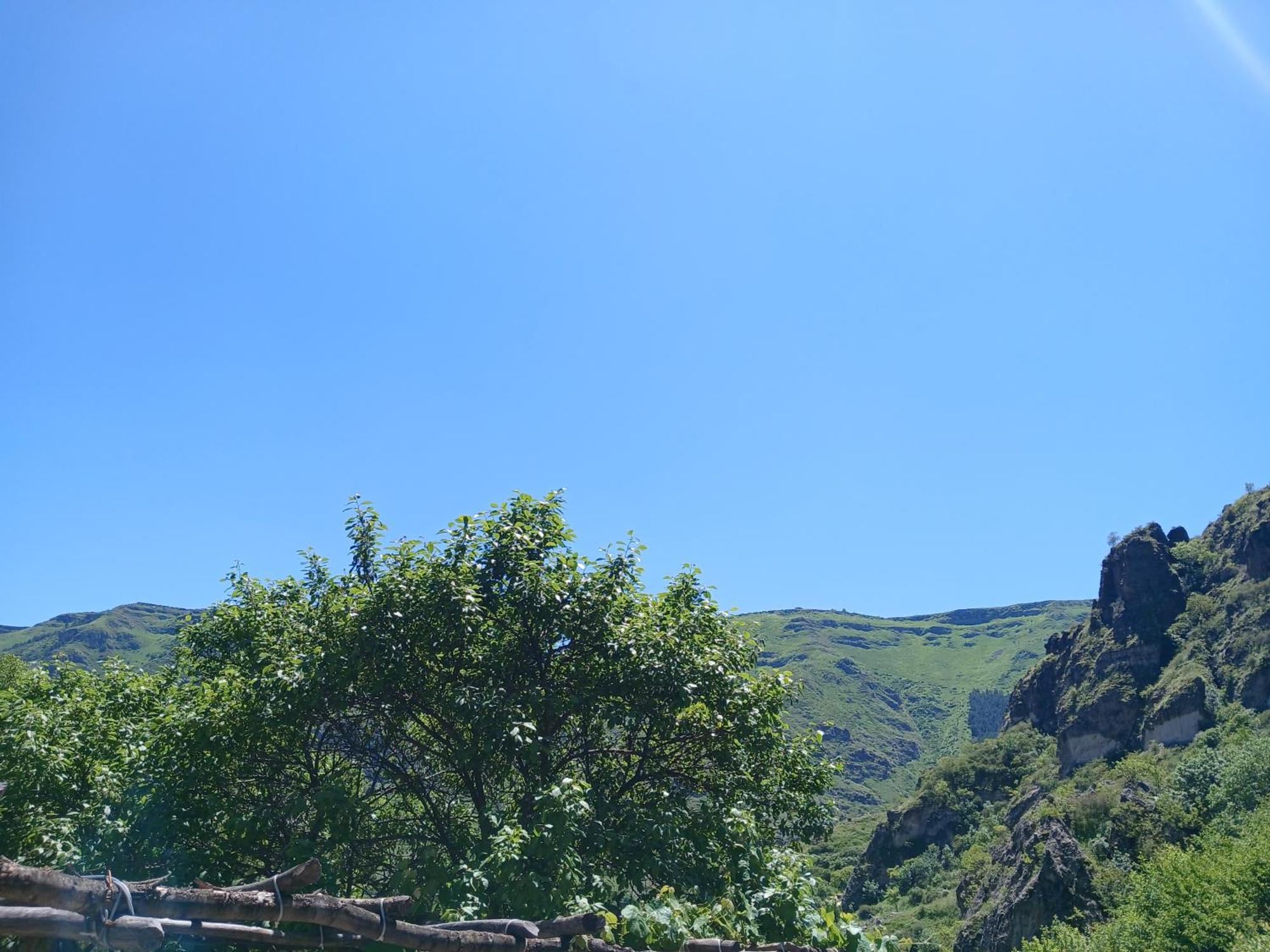 Сhachkari Bed & Breakfast Vardzia  Bagian luar foto